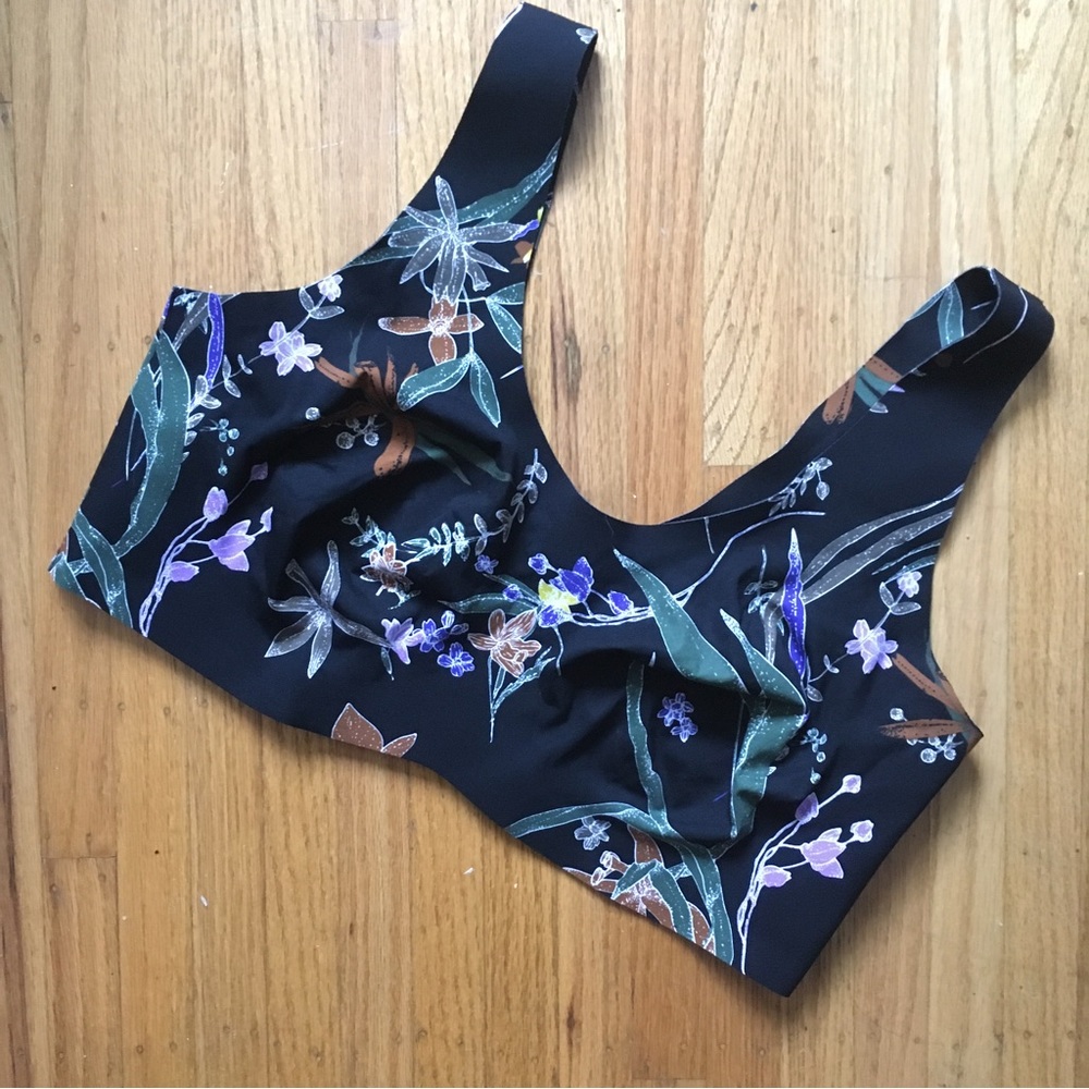 Knix luxe lift pull over bra in Night garden XS